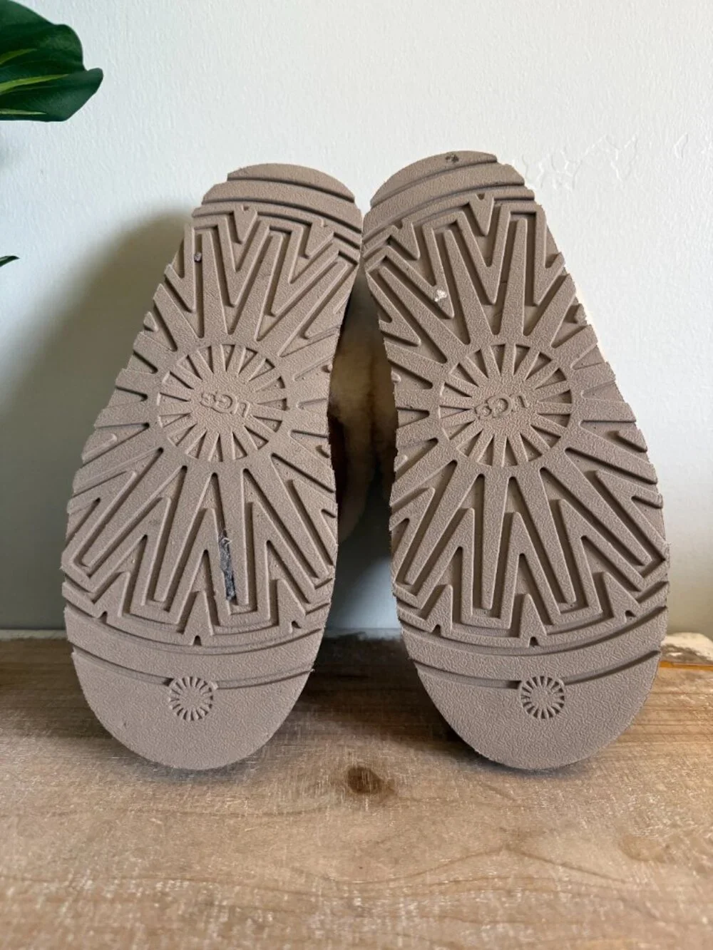 UGG Disquette Platform Slippers : 8